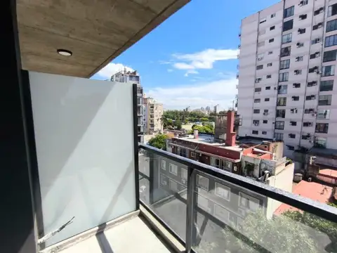 MONOAMBIENTE A ESTRENAR CON BALCON AL FRENTE