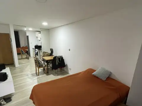 Departamento en Alquiler en Martín, $ 450.000