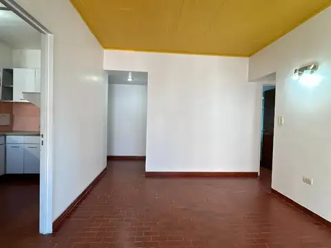 Departamento 4 ambientes con 1 baño