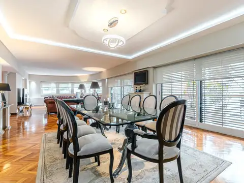 Venta Departamento 5 ambientes con Dependencia   2 cocheras   Baulera  en Belgrano