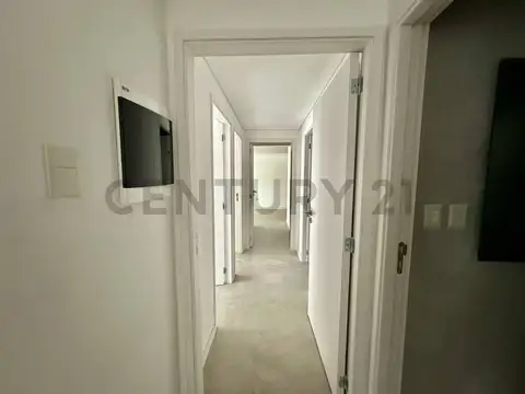 Departamento 4 ambientes con 2 baños