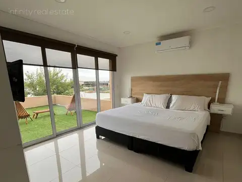 Hermosa Casa En Alquiler Con Muchas Comodidades En Area 10