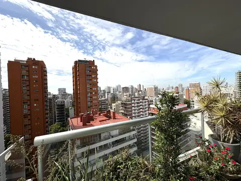 Departamento en Alquiler con 2 cocheras