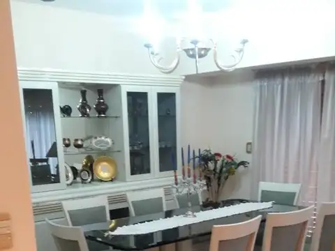 Departamento en Venta de 5 dormitorios