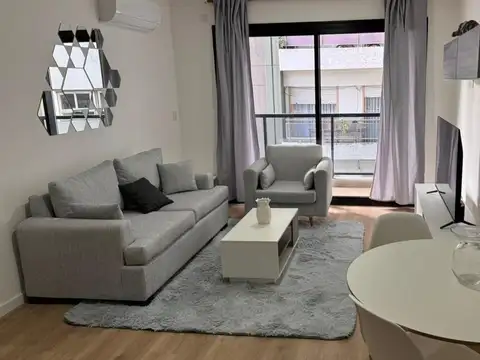 Vidal 2315 , Piso 3