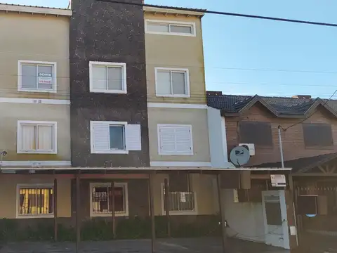 Oportunidad! Departamento 2 Ambientes  c/ altillo a 1 cuadra del Mar - Todos los servicios