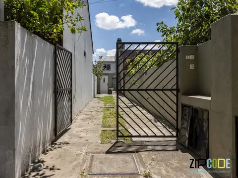 Depto Tipo Casa en Venta de 2 ambientes