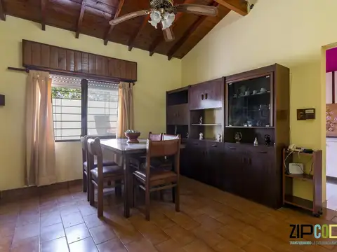 PH en Venta de 2 ambientes con Quincho y Parrilla