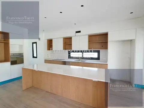 Casa 4 ambientes con 4 baños