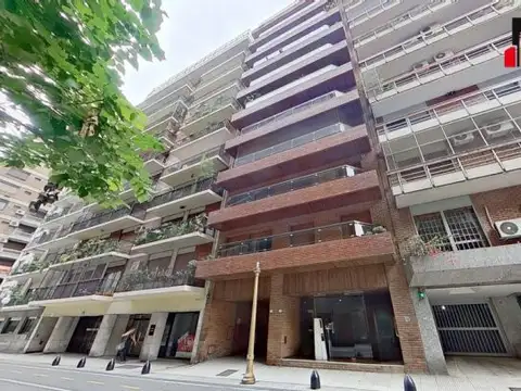 VENTA Departamento de 4 ambientes con dependencia de servicio - MAS