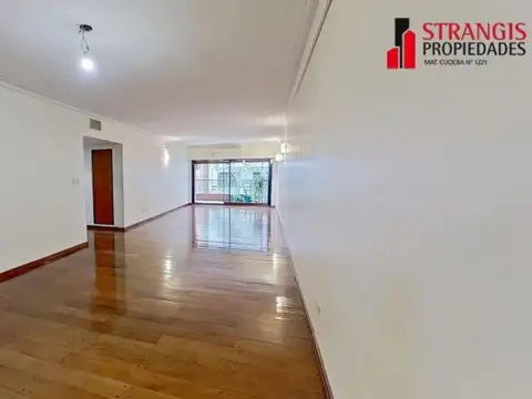 VENTA Departamento de 4 ambientes con dependencia de servicio - MAS