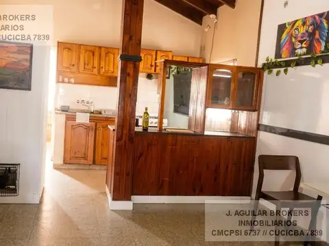 Casa en Venta con 1 cochera