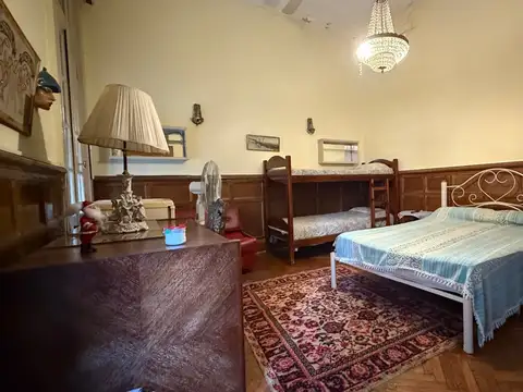Hotel  en venta de 10 ambientes en Balvanera, oportunidad !