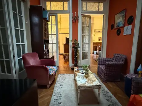 Hotel  en venta de 10 ambientes en Balvanera, oportunidad !