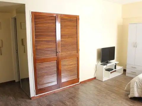 Departamento en Alquiler en San Nicolás, $ 400.000