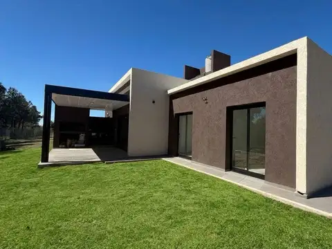 VENTA CASA 3 DORM ACQUAVISTA MALAGUEÑO