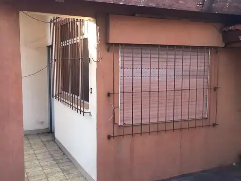 ZUVIRIA 2600 | FLORES | VENTA