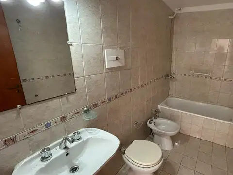 Departamento en Alquiler en Villa Santa Rita, $ 650.000
