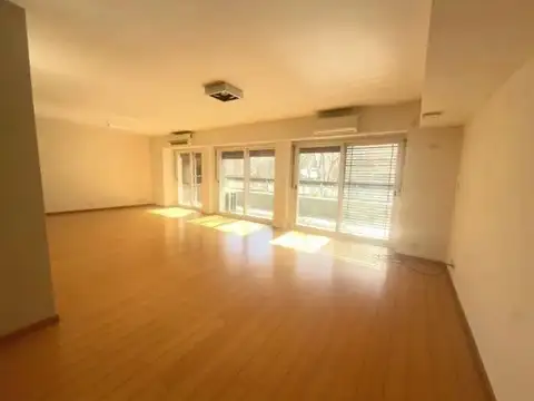Departamento en Venta de 6 ambientes