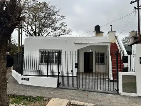 DUEÑO ALQUILA CASA QUILMES 3 AMBIENTES