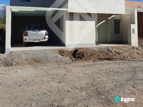 CASA EN VENTA AMOBLADA - CACHI - SALTA