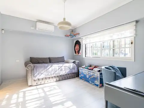 Casa 6 ambientes con 3 baños