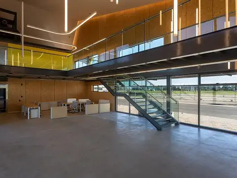 Nave Industrial en Funes