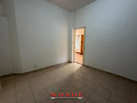 Depto Tipo Casa en Venta 40 años