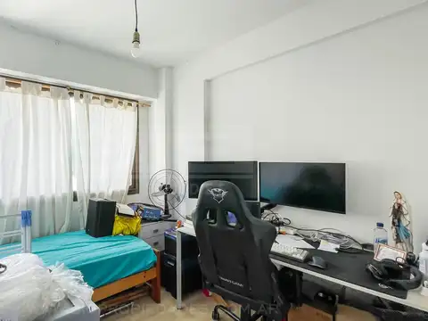 Oficina 4 ambientes con 2 baños