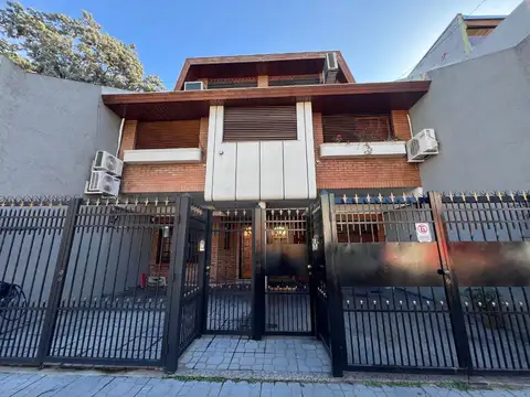 TRIPLEX 4 AMBIENTES VENTA MATADEROS