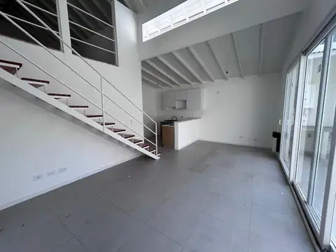 Depto Tipo Casa en Venta en Florida Belgrano/Oeste, USD 215.000