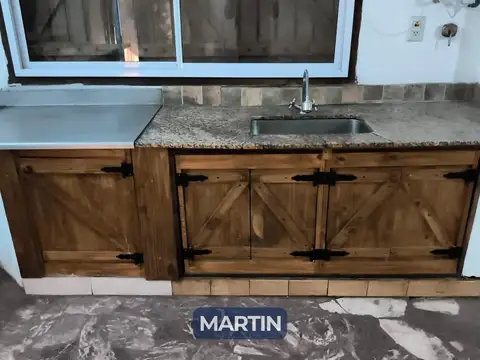 Casa 3 ambientes con 1 baño