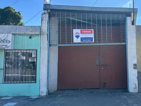GALPON EN VENTA EN AVENIDA SOLIS (O) Y BELGRANO
