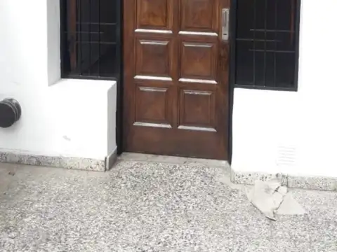 Depto Tipo Casa en Venta en Centro, USD 55.000