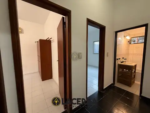 Depto Tipo Casa en Alquiler en José León Suárez, $ 900.000