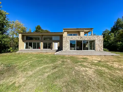 VENTA CASA 5 AMB RIO SAN ANTONIO TIGRE