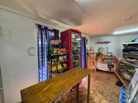 CASA + FONDO DE COMERCIO FUNCIONANDO -  PANADERIA/DESPENSA
