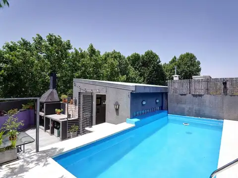 CASA MODERNA 223m2 PISCINA y GARAGE BAZURCO 2800