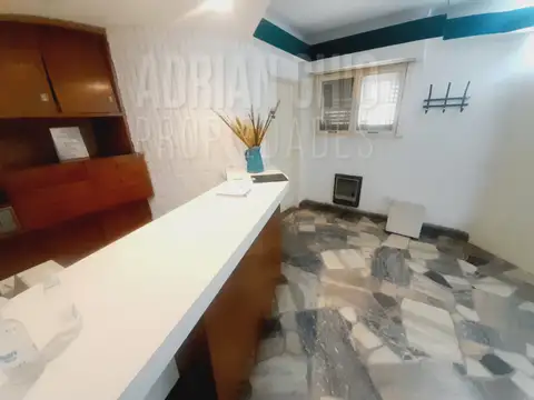 Local en Venta 60 años