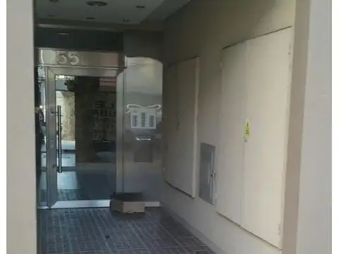 Pola 100, Piso 7