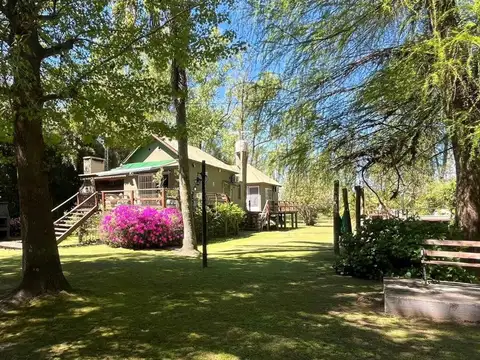 DOS CASAS c/ PISCINA Arroyo Toro– Delta de Tigre