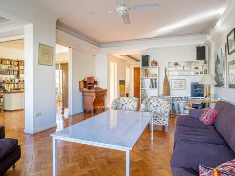 Piso de 6 ambientes super luminoso en Flores