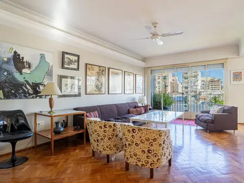 Departamento en Venta de 6 ambientes