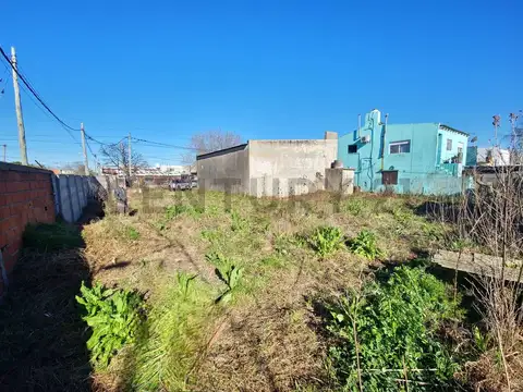 Lotes en Venta en La Plata (con Galpon)