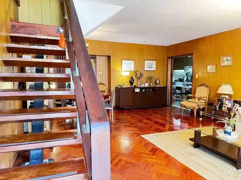 Casa 5 ambientes con 1 baño