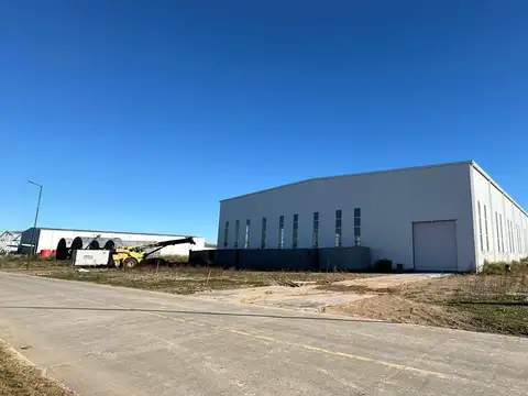 Alquiler 5400 Mts Cub Polo Industrial Ezeiza sobre lote 10.000mts