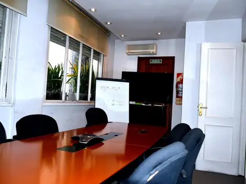 Oficina en Venta al Norte