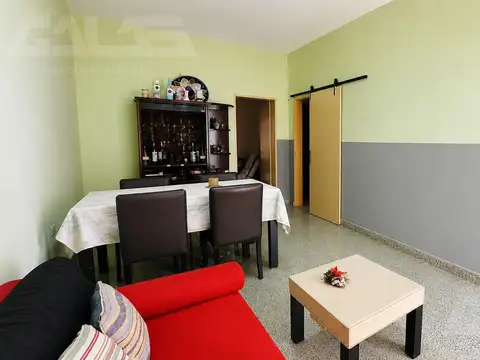 Depto Tipo Casa en Venta de 3 ambientes