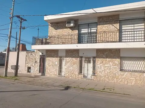 Casa en Venta en Zárate, USD 156.000