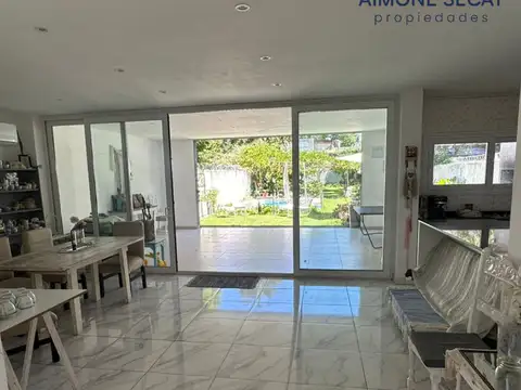 Casa 5 ambientes en venta. San Andres